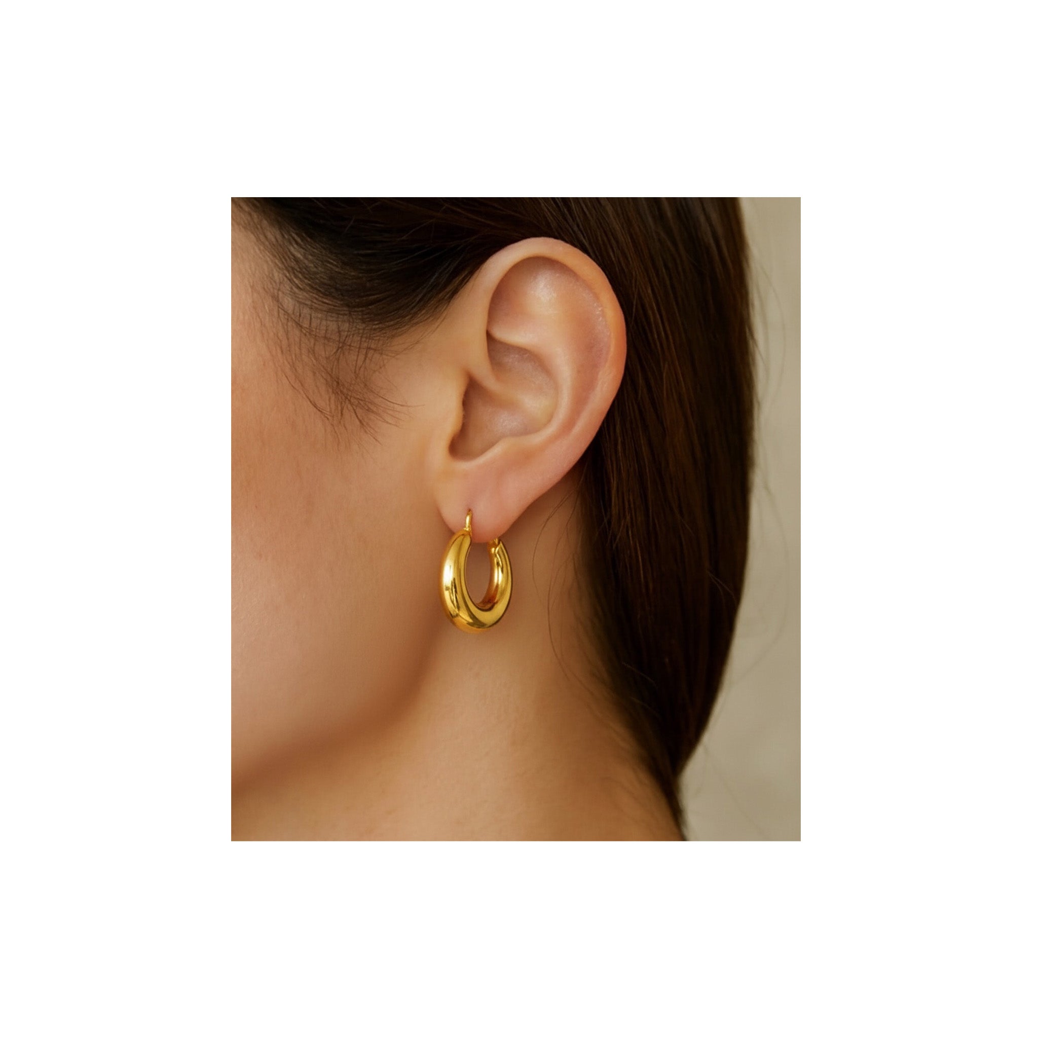 Contour Gold Earring